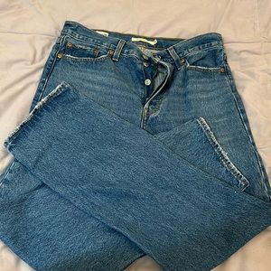 Levi’s: Wedgie Straight Jeans